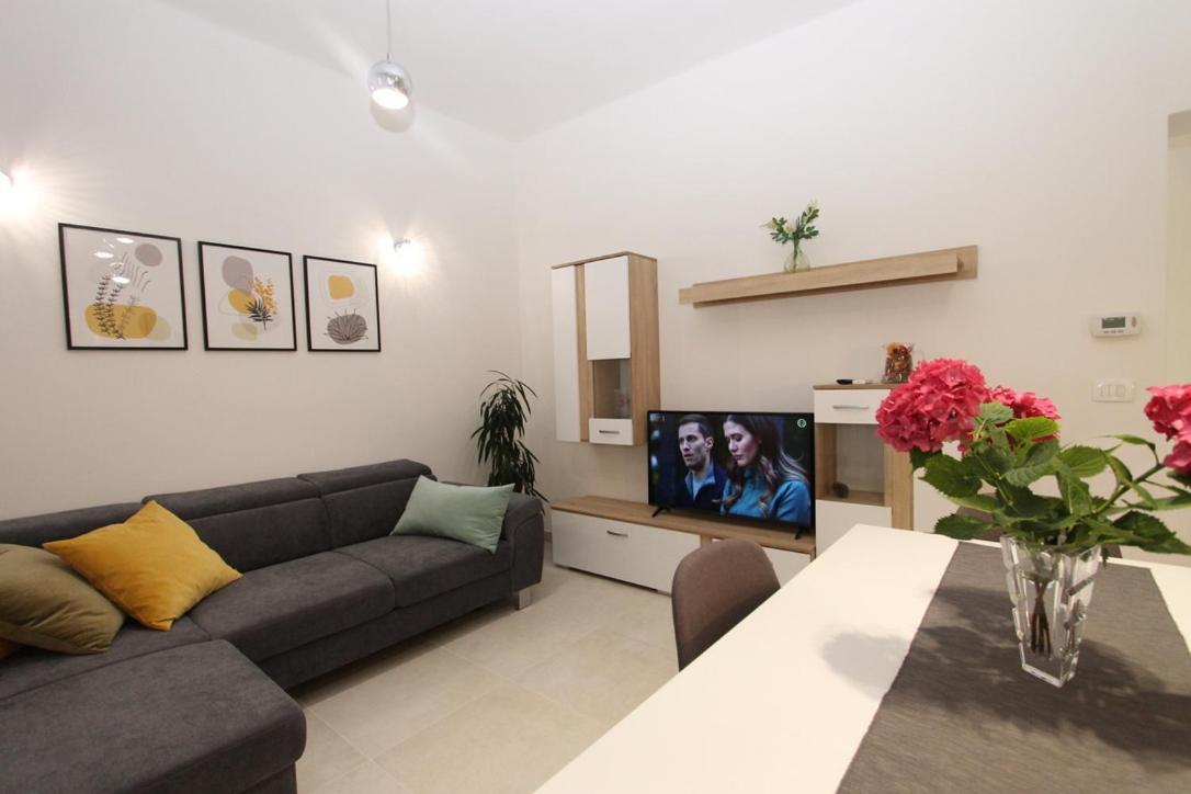 L Apartment Raša Extérieur photo